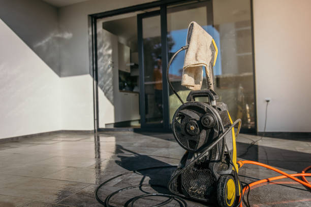 Best Sign and Awning Cleaning  in Clear Lake, IA