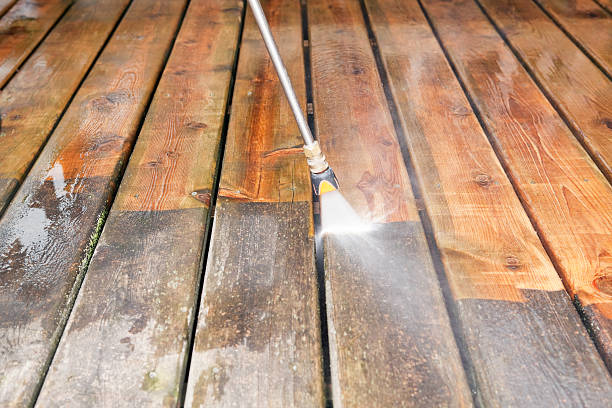 Post-Construction Pressure Washing in Clear Lake, IA